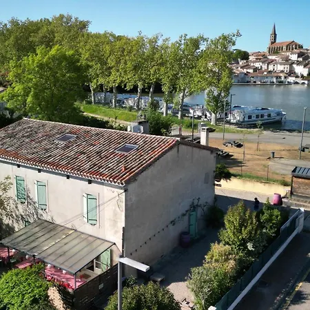Le Grand Bassin, Autonome, Au Bord Du Canal Du Midi *